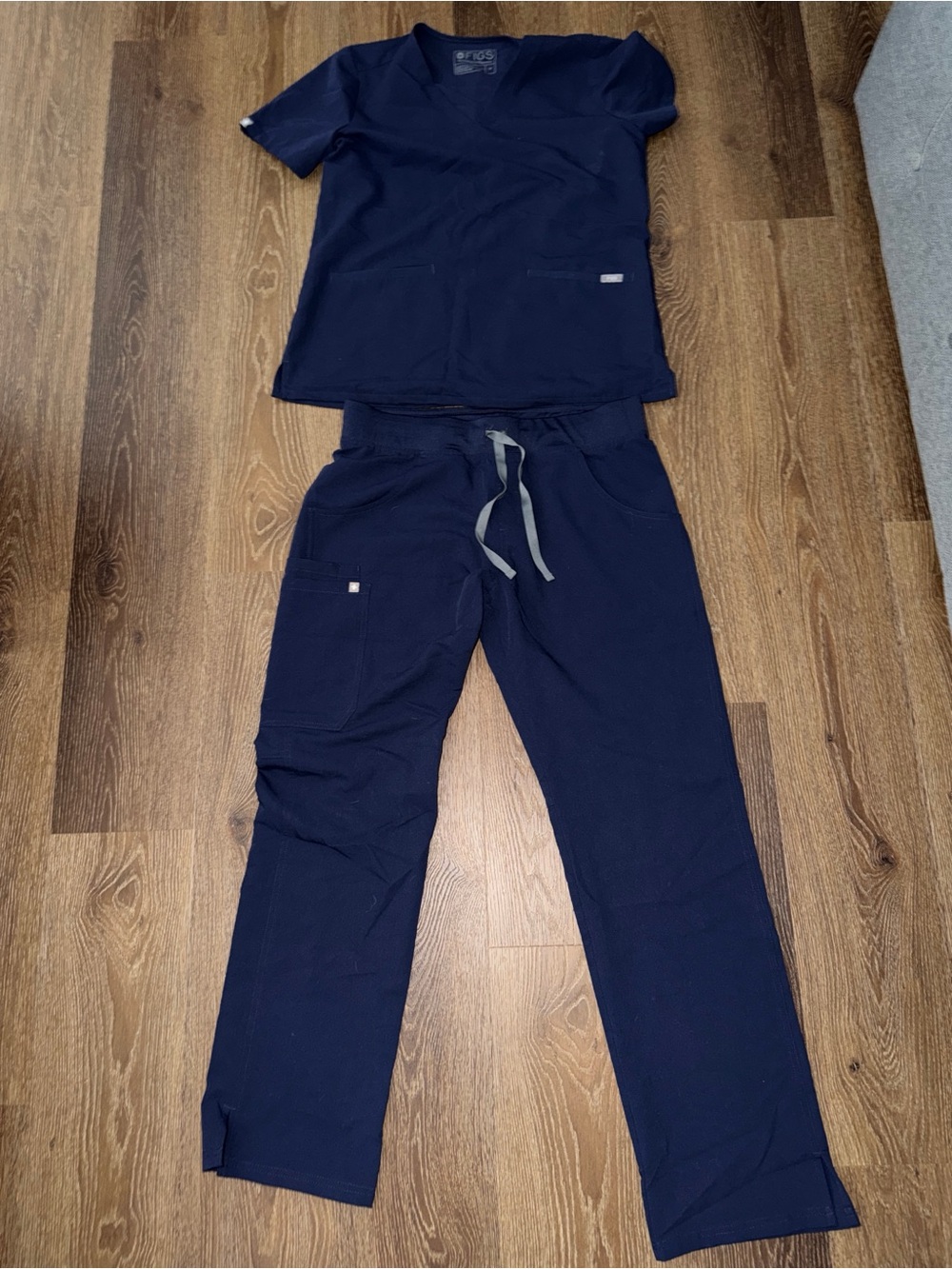 FIGS Technical Collection Navy Scrub Set - Size Medium